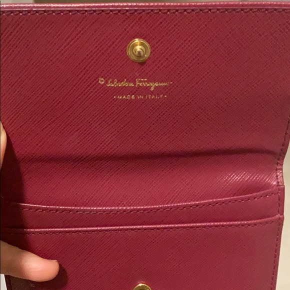 Salvatore Ferragamo pink compact wallet - Picture 4 of 12